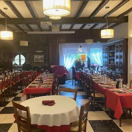 Logis Restaurant De La Poste 2*