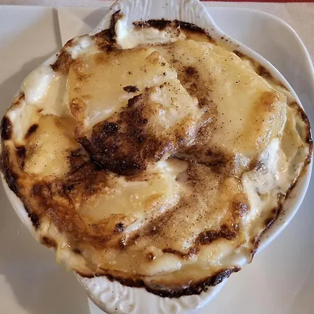 Logis Restaurant De La Poste Hotel 2*