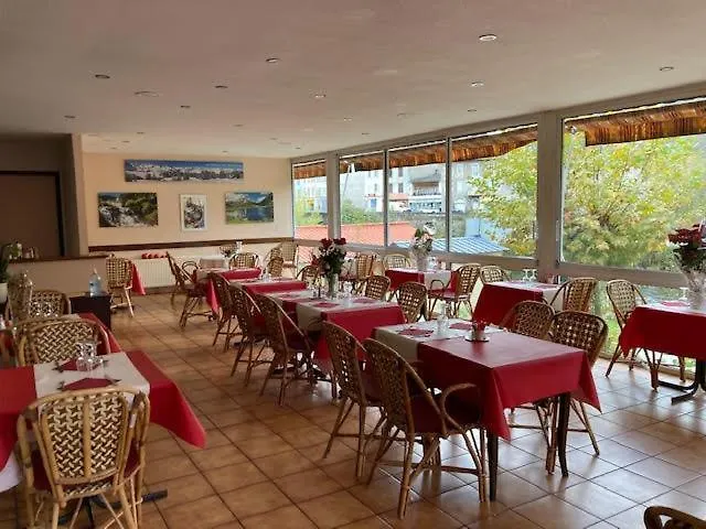Logis Restaurant De La Poste Tarascon-sur-Ariege