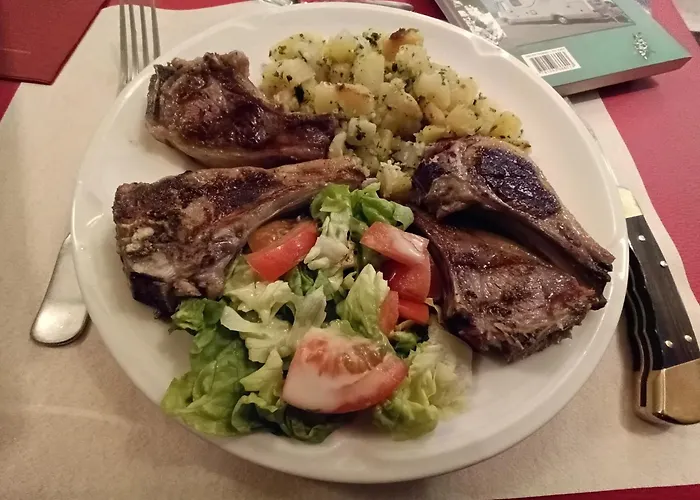 Hotel Logis Restaurant De La Poste 2*