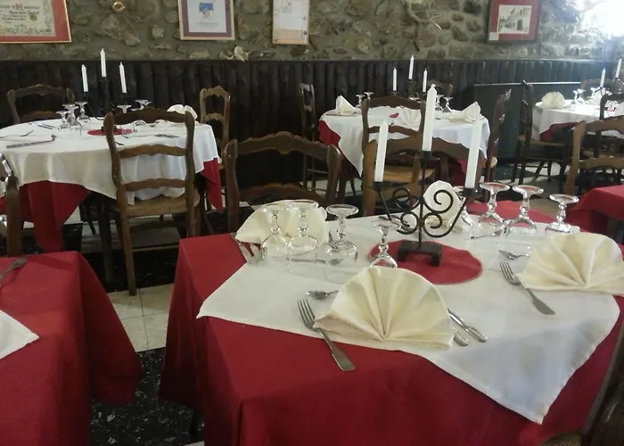Logis Restaurant De La Poste Hotel Tarascon-sur-Ariege