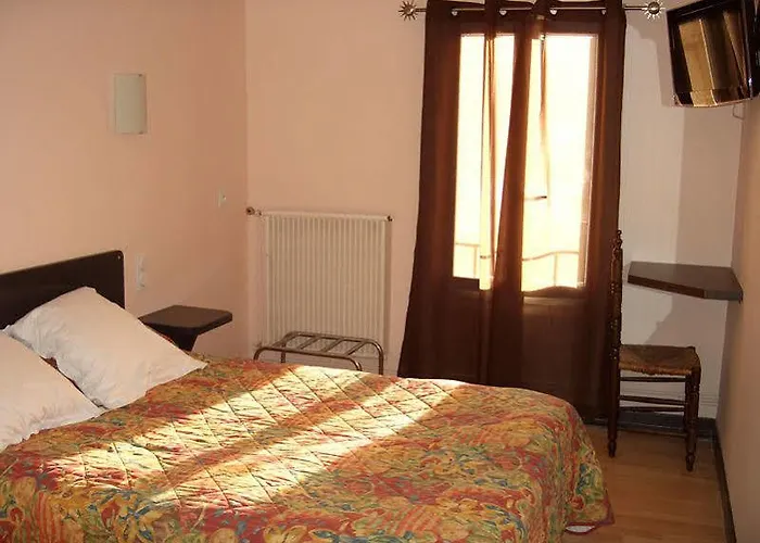 Logis Restaurant De La Poste Tarascon-sur-Ariege