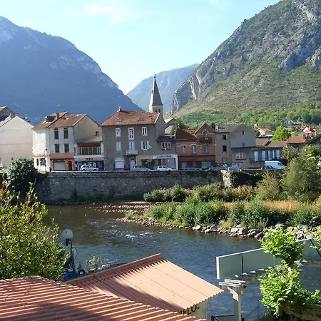 Logis Restaurant De La Poste 2*