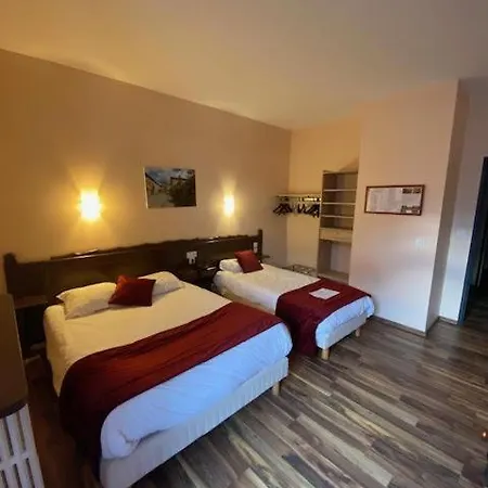 Szálloda Logis Restaurant De La Poste Tarascon-sur-Ariège